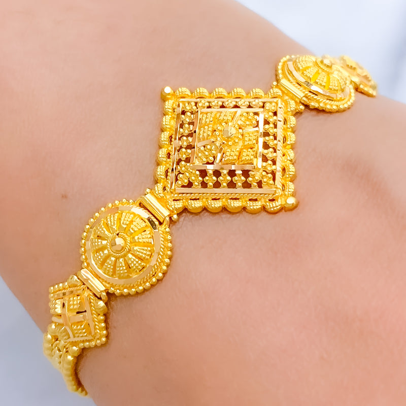 Reflective Mandala Pattern 22k Gold Bracelet