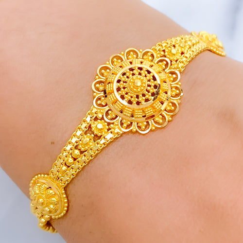 Classic Floral Symmetrical 22k Gold Bracelet