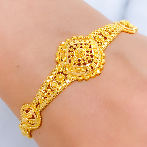 Charming Floral 22k Gold Bracelet