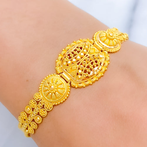 Elegant Beadwork 22k Gold Bracelet