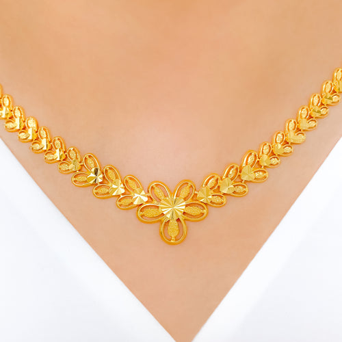 Exquisite Floral Leaf Sand 22k Gold Finish Necklace Set