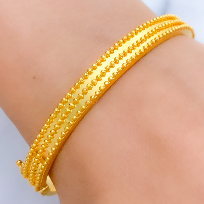 Stately Striped 22k Gold Bangle Bracelet