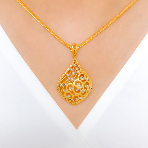 Contemporary Sand 22k Gold Finish Pendant Set