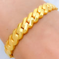 Evergreen Chainlink 22k Gold Bangle Bracelet