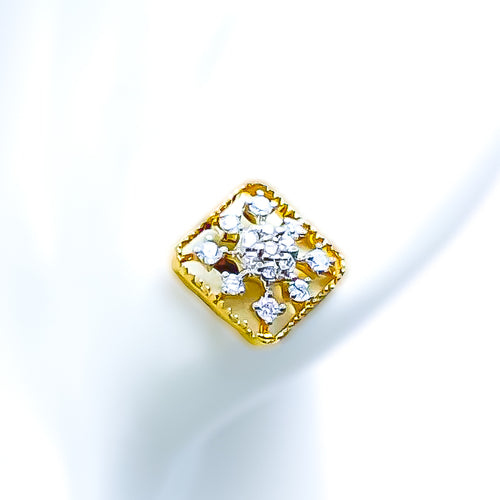 18k-gold-Upscale Floral Geometric Diamond Earrings 