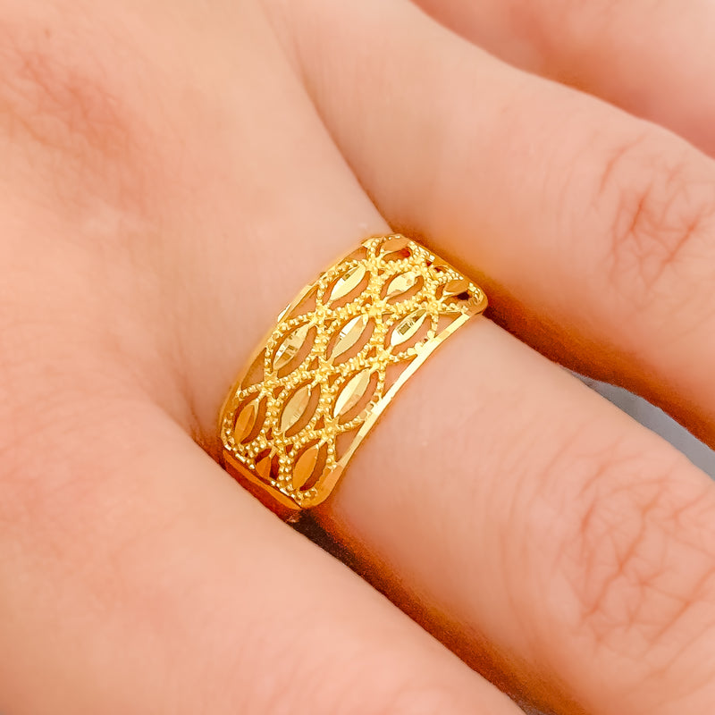 Symmetrical Glistening 22k Gold Marquise Ring