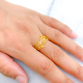 Chic Wavy 22k Gold Ring