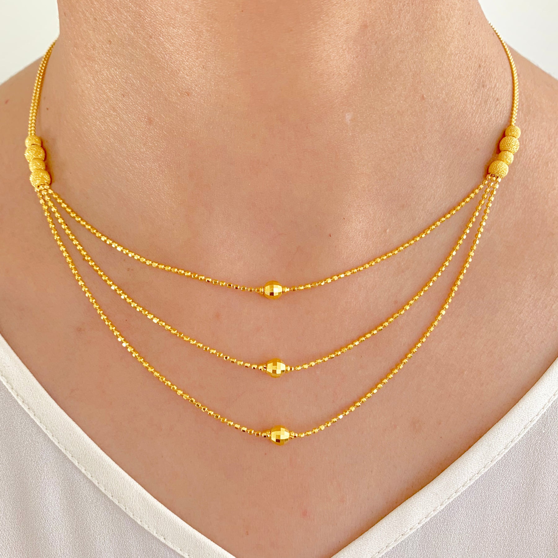 https://andaazjewels.com/cdn/shop/products/IMG_82932_1800x.jpg?v=1595215249