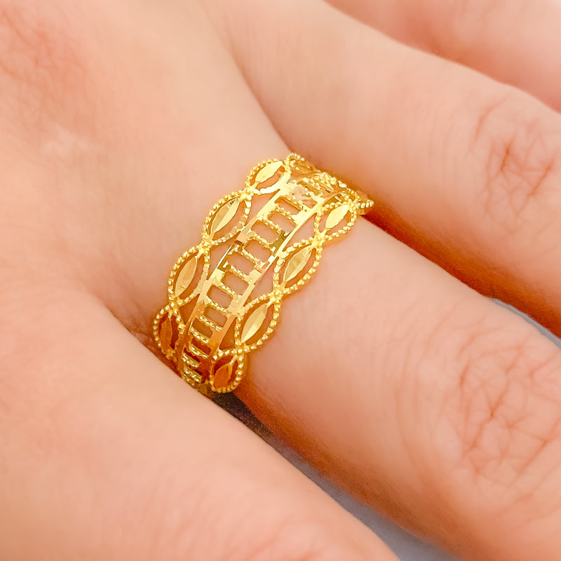 Tasteful Petite Layered 22k Gold Ring