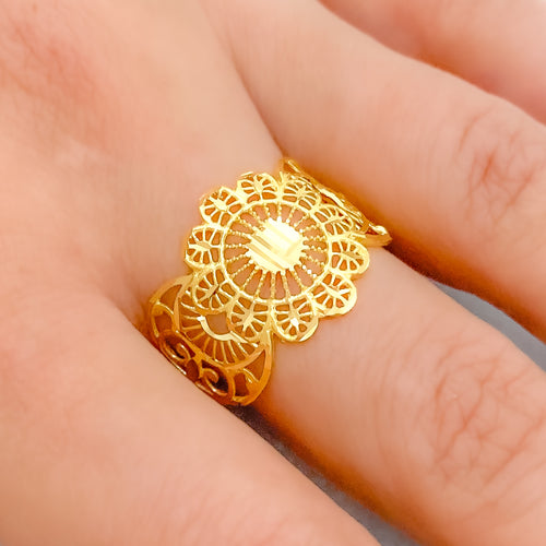 Unique Open Flower 22k Gold Ring