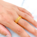 Timeless Leaf 22k Gold Band Ring