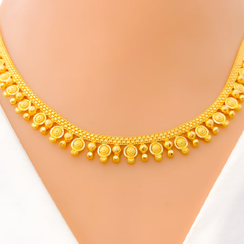 22k-gold-delicate-decorative-slender-necklace-set