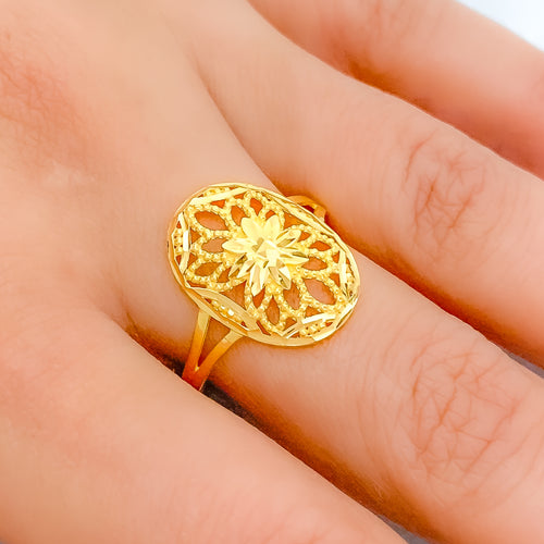 Fancy Intricate Flower Ring