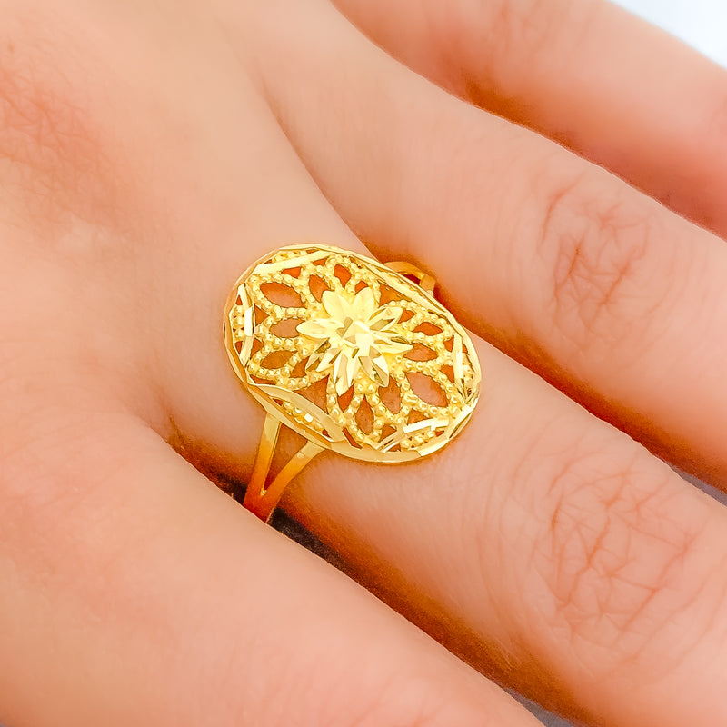 Fancy Intricate Flower Ring