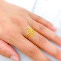 Classy Leaf Ring