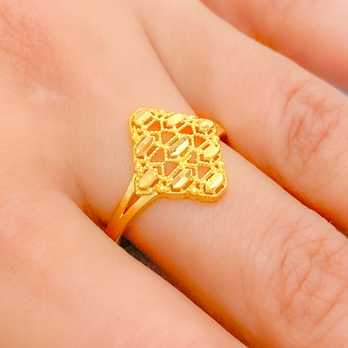 Delicate Gold Mesh Ring