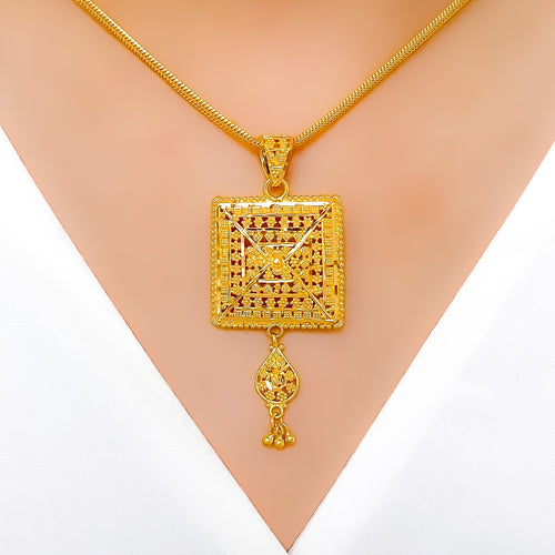 Chic Square Pendant 22k Gold Set