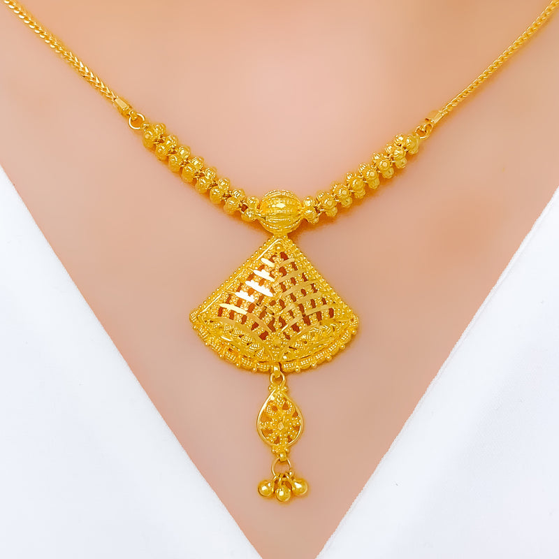 Stunning Symmetrical Jali Necklace Set