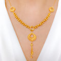 Upscale Impressive Jali Necklace Set
