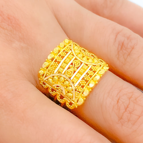 Evergreen Floral 22k Gold Square Ring