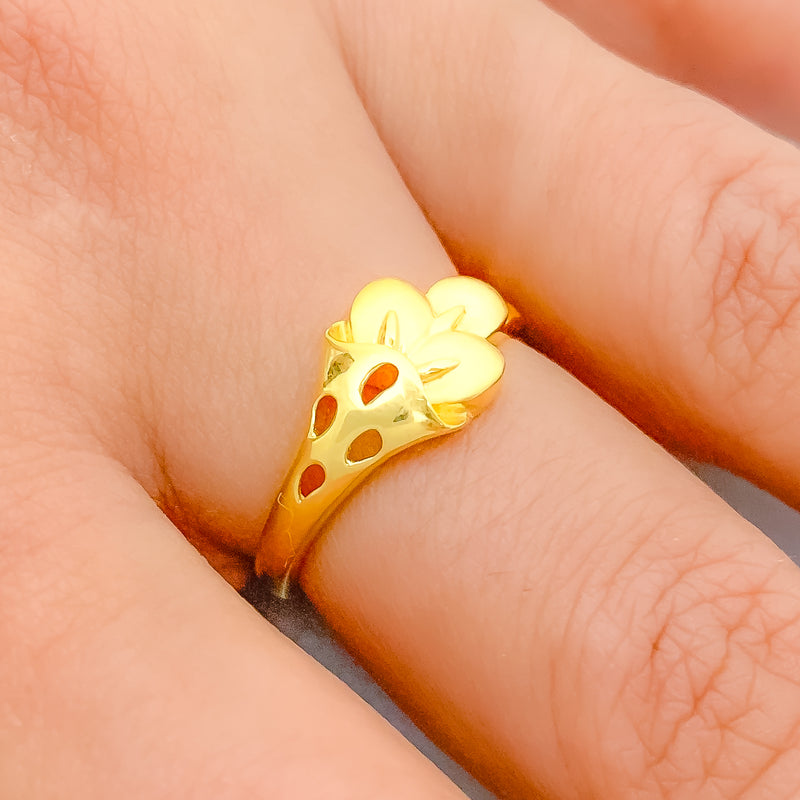 Modern Floral Ring