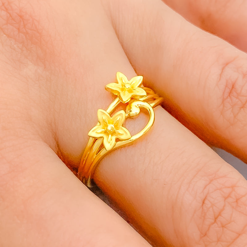 Classy Flower Accented Ring