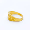 22k-gold-graceful-etched-mens-ring