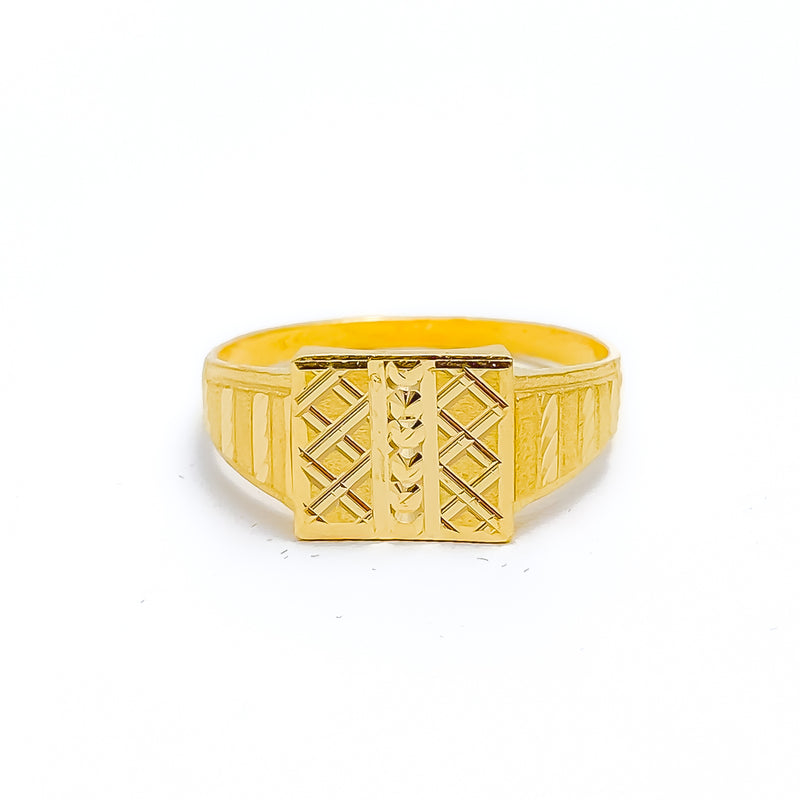 22k-gold-graduated-fine-mens-ring