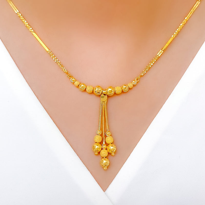 Glossy Hanging Necklace 22k Gold Set