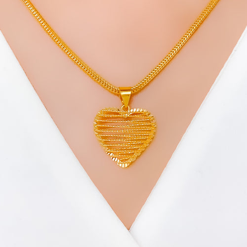 Wired Heart 22k Gold Pendant Set