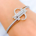 Hoop Design Diamond + 18k Gold Bangle Bracelet
