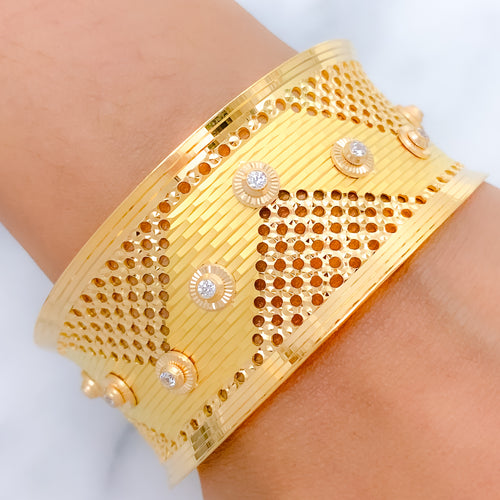 Grand CZ Zigzag 22k Gold Bangle