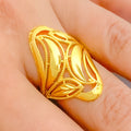 Dazzling Elongated Leaf Ring