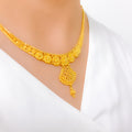 Delightful Graduated Flower Necklace Set