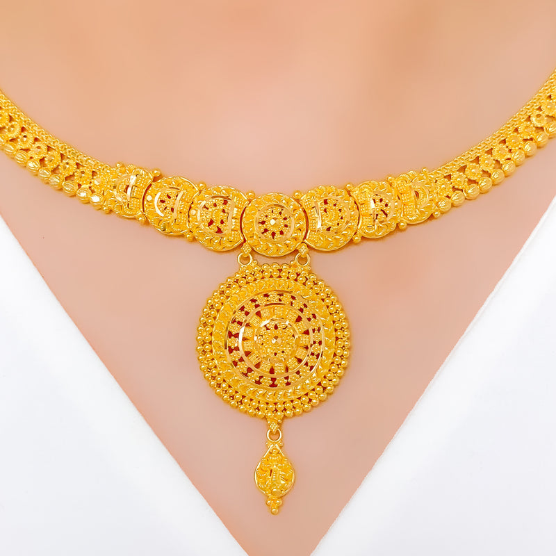 Elegant Mandala Adorned Necklace Set