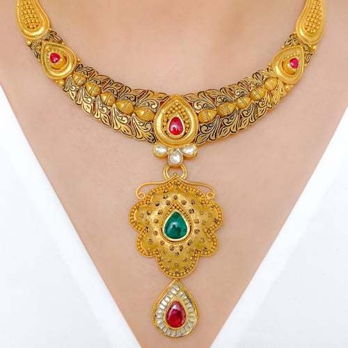 Unique Leaf Drop Kundan 22k Gold Set