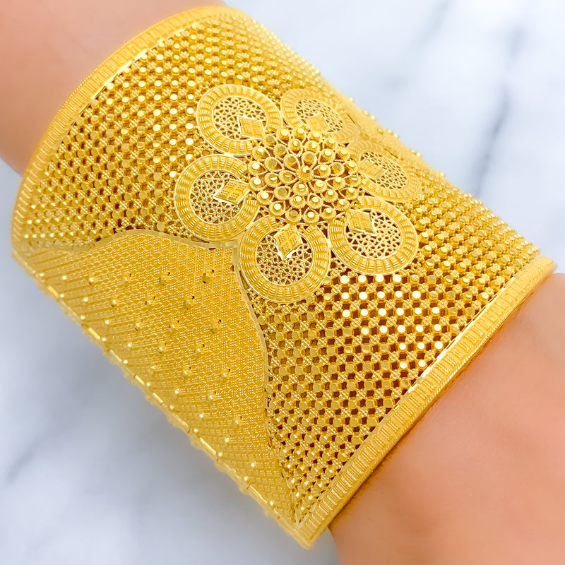 Extravagant Bridal Cuff Bangle 22k Gold 