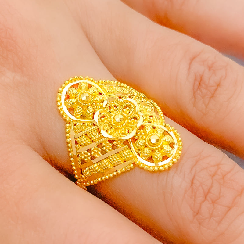 Delightful Dainty Flower 22k Gold Ring