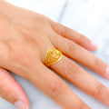 Shiny Elevated Leaf 22k Gold Ring