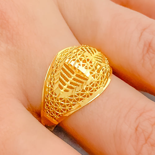 Elevated Striped Disk 22k Gold Ring