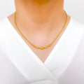 Sophisticated Reflective 22k Gold Necklace Set