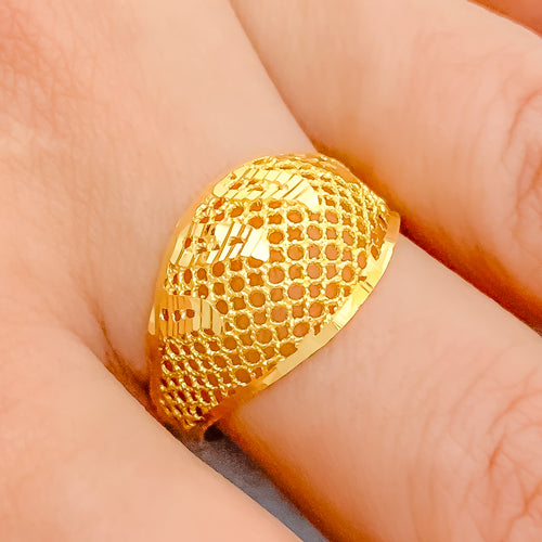 Contemporary Netted Flame Ring