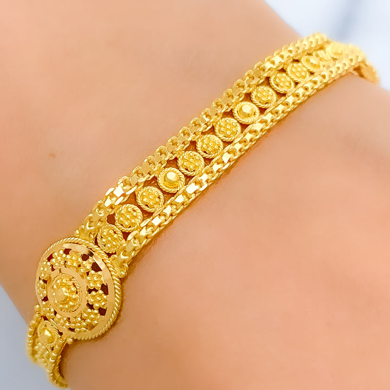 22k-gold-elegant-sleek-floral-flat-bracelet