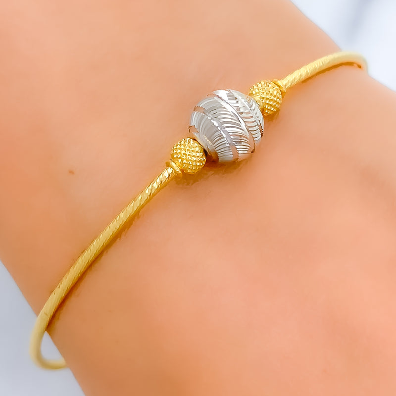 22k-gold-delicate-classic-wire-bangle-bracelet