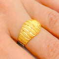 21k-gold-bold-engraved-ring