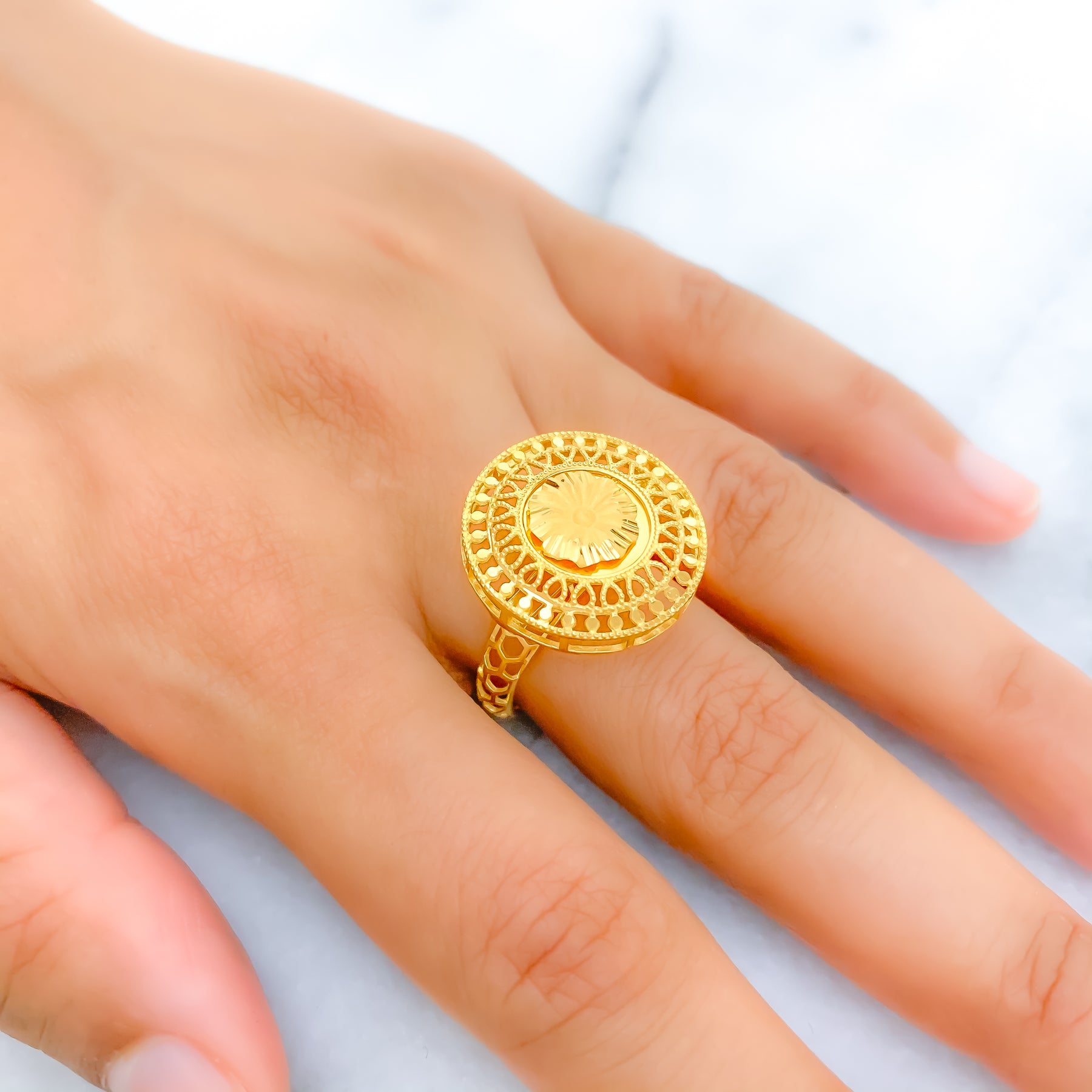 ZR2478 Right Hand Ring in 14k Gold with Diamonds – Zeghani Jewelry