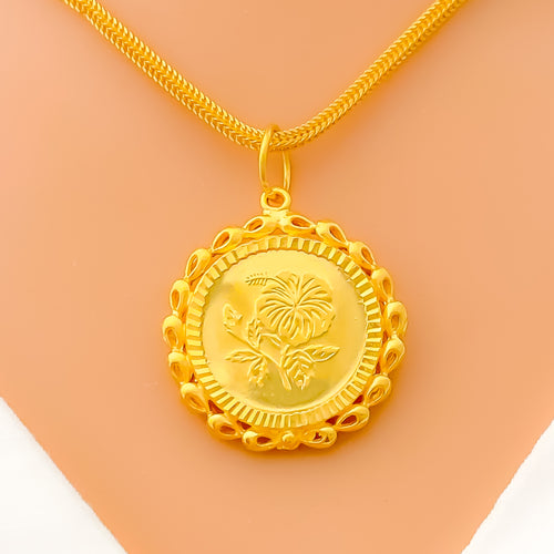 22k-gold-Charming Floral Coin Pendant 