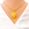22k-gold-Netted Floral Oval CZ Pendant 