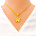 22k-gold-Smooth Finish Striped Flower Pendant 