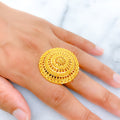 gold-traditional-upscale-fine-statement-ring